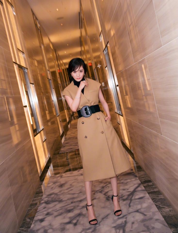 Dương Mịch thế hiện đẳng cấp ngôi sao tại tuần lễ thời trang New York.