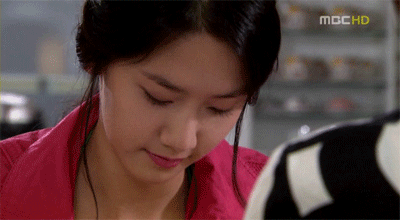 Ảnh debut bị 'đào mộ' của Yoona khiến dân mạng ngỡ ngàng vì quá đẹp