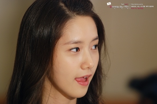 Ảnh debut bị 'đào mộ' của Yoona khiến dân mạng ngỡ ngàng vì quá đẹp