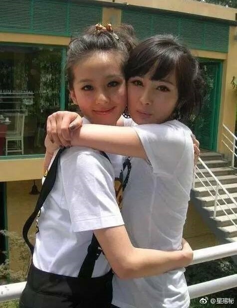 Fan lục lọi ảnh cũ và 'sửng sốt' nét đẹp dịu dàng từ xưa của Thi Thi