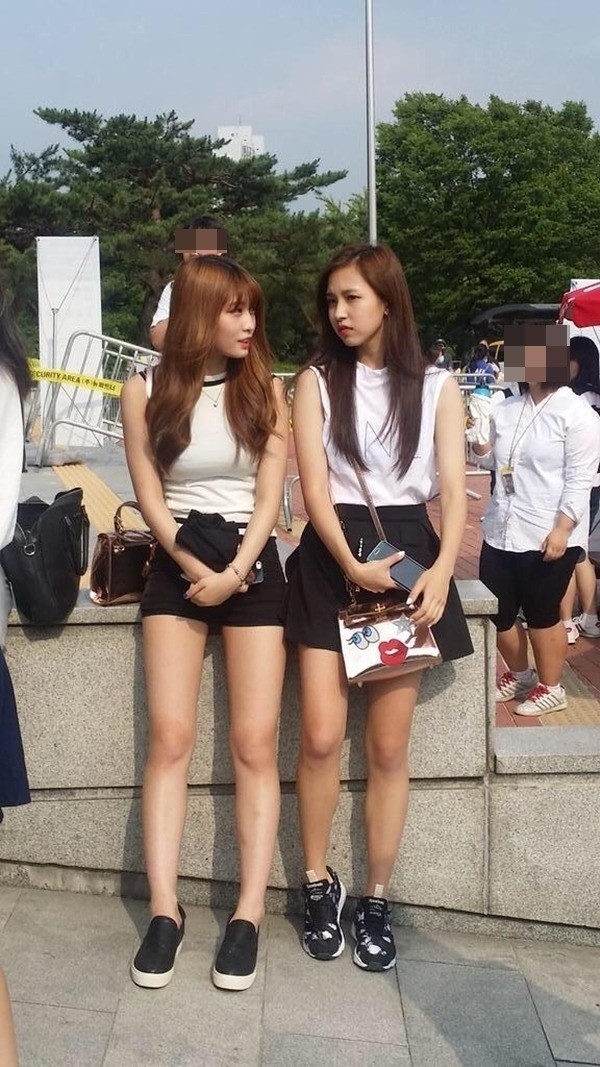 Mê mẩn với nhan sắc không qua photoshop của loạt thần tượng Kpop