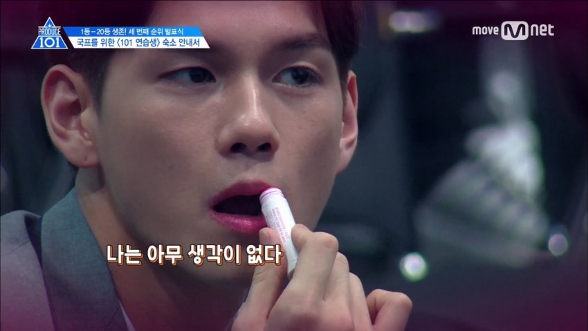 Sao nam Hàn và những lần make-up lố hơn con gái khiến fan phát hoảng