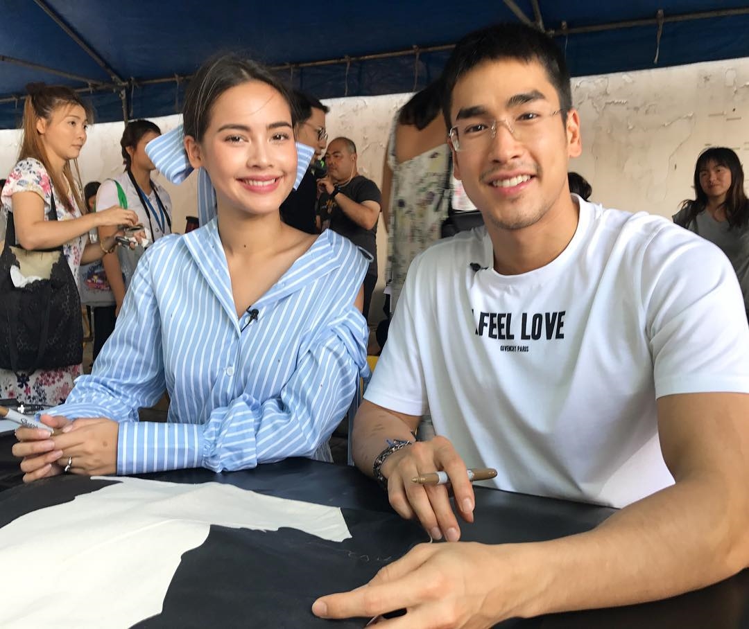 Nadech phủ nhận là chủ nhân của nhẫn kim cương mới trên tay Yaya