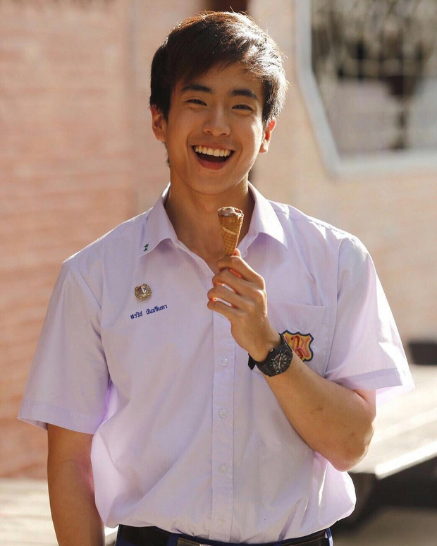 Thật không khó hiểu khi cậu ấy sở hưu xmootj lương fan đông đảo.