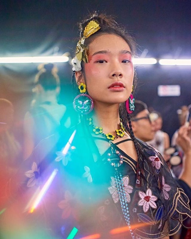 Những điều chưa biết về 'thánh quay cóp' trong phim bom tấn Thái Lan