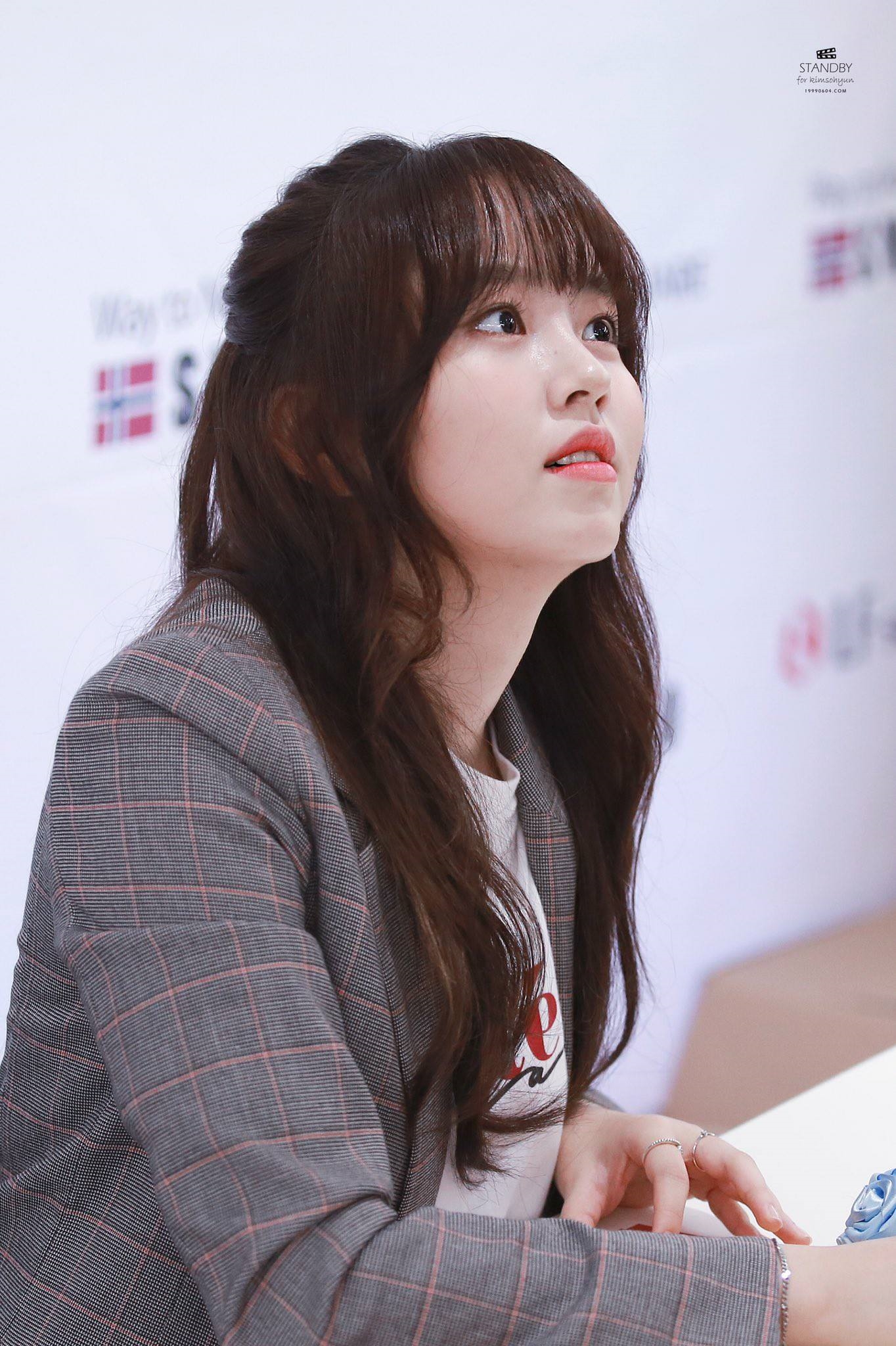 Kim So Hyun ngày càng đẹp ngây ngất lòng người khiến fan phổng mũi