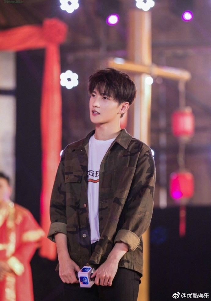 'Rụng rời' trước vẻ đẹp trai khó cưỡng của 'Đại thần' Dương Dương