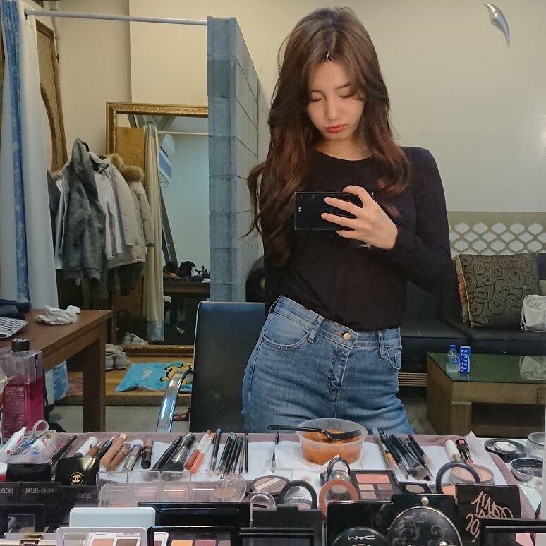 Suzy ngày càng xinh đẹp mặn mà kể từ sau khi Lee Min Ho nhập ngũ