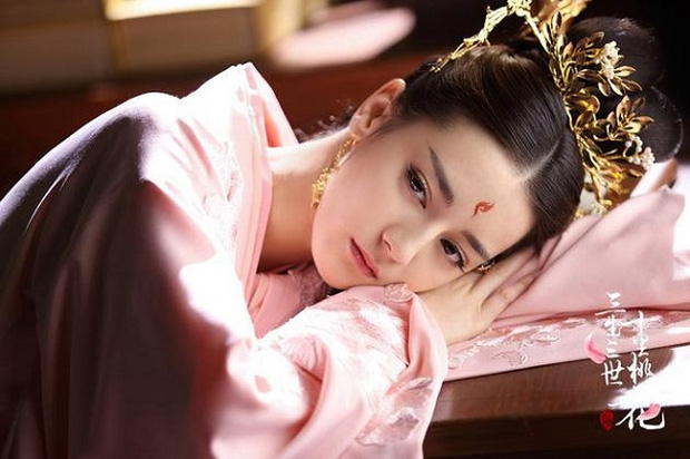 Mỹ nhân Hoa ngữ điểm mi tâm trên màn ảnh: Ai cũng xinh đẹp ngỡ ngàng