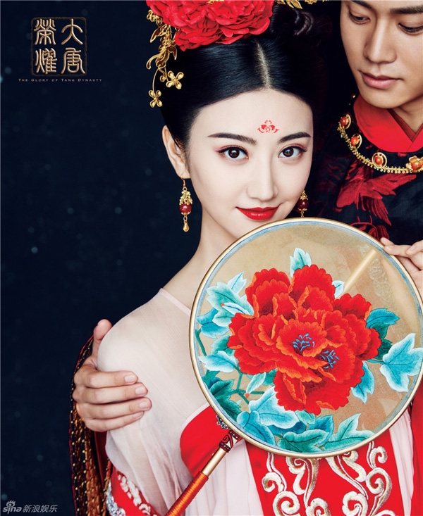 Mỹ nhân Hoa ngữ điểm mi tâm trên màn ảnh: Ai cũng xinh đẹp ngỡ ngàng