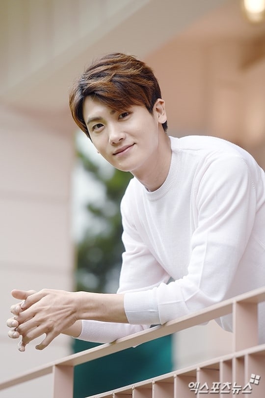 Park Hyung Sik sẽ trở lại màn ảnh nhỏ cùng đại tiền bối Jang Dong Gun