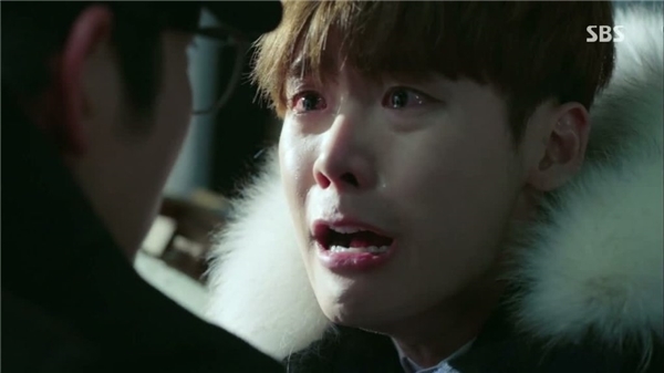 Lee Jong Suk và những khoảnh khắc trên phim 'xuất thần'