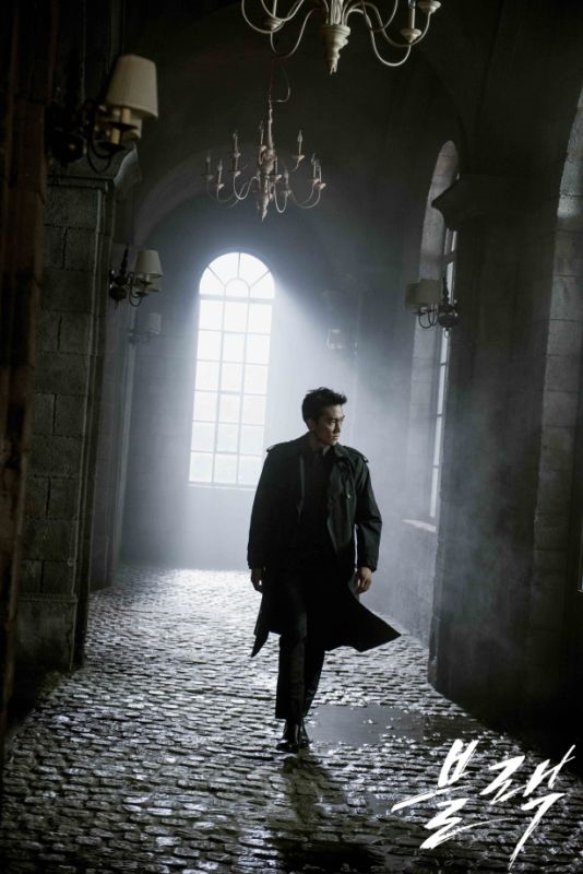 Song Seung Hun hóa 'quý ông máu lạnh' trong drama mới 'Black'