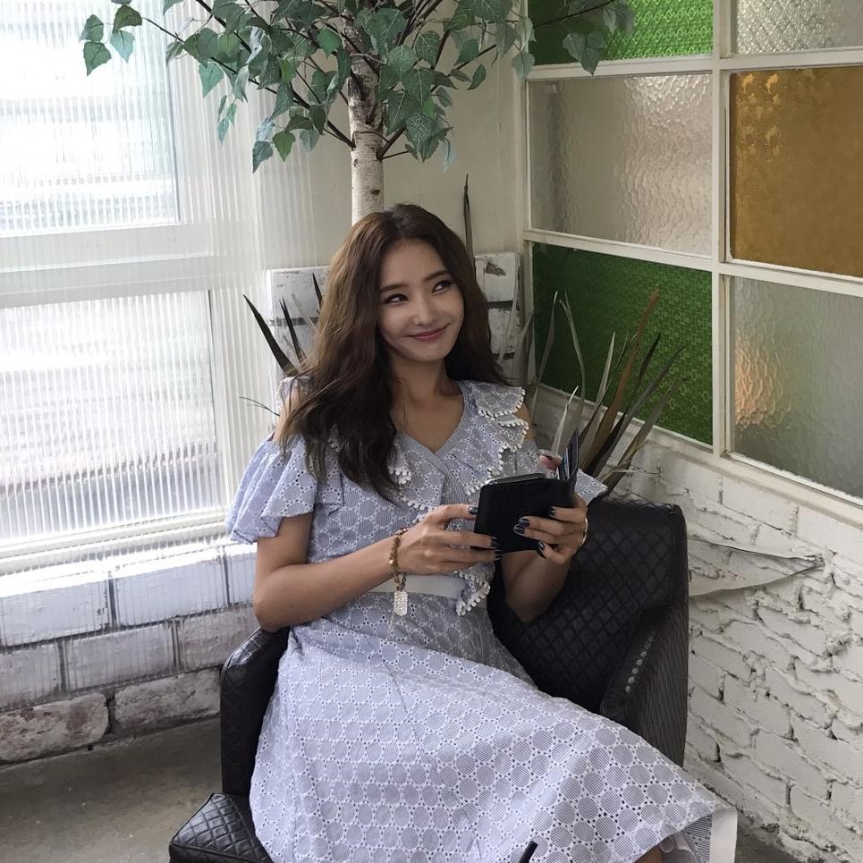 Tổng hợp trang cá nhân sao Hàn ngày 22/9