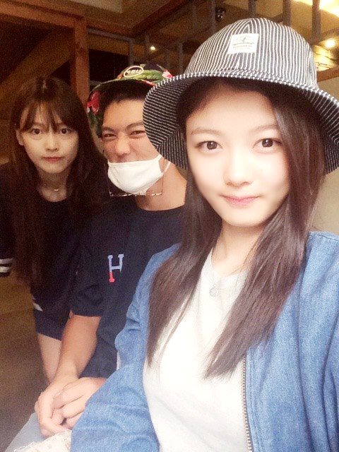 Khi không là diễn viên nổi tiếng, Kim Yoo Jung ở đời thường thế nào?