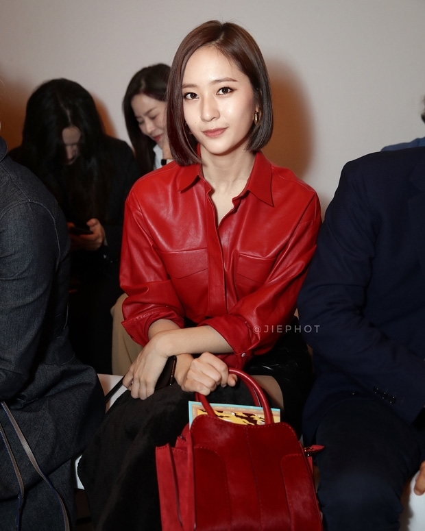 Krystal gây 'xôn xao' khi lần đầu tiên cắt tóc ngắn sau 8 năm debut