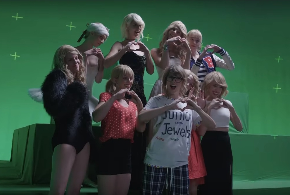 Cận cảnh hậu trường cực nhoi Look What You Made Me Do của Taylor Swift
