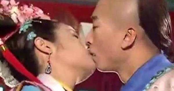 Lâm Tâm Như xin lỗi Châu Kiệt vì nói dối chuyện cưỡng hôn?