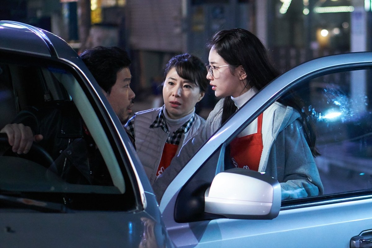 Suzy quẩy nhạc Big Bang nhiệt tình trong While You Were Sleeping