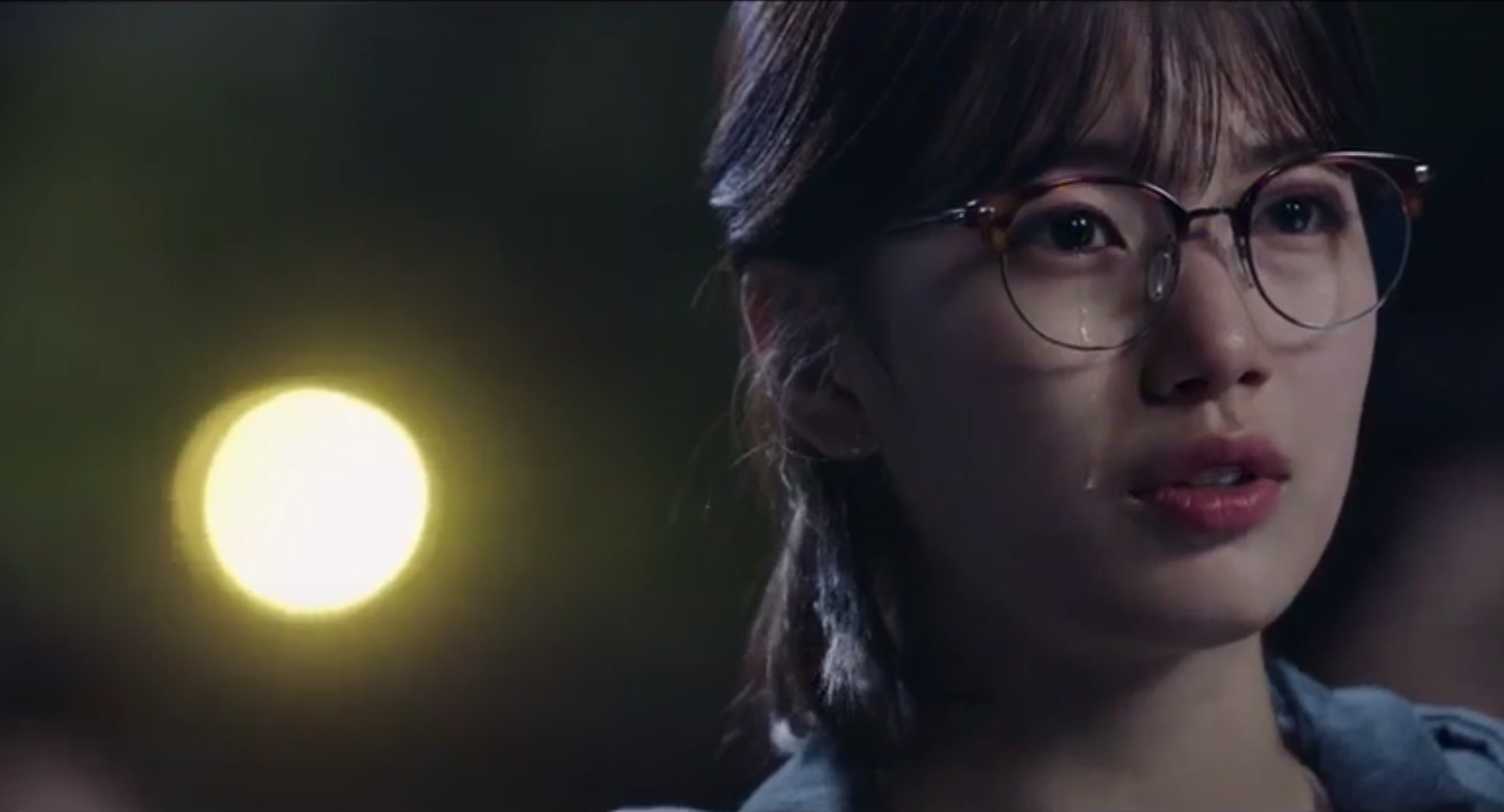Suzy quẩy nhạc Big Bang nhiệt tình trong While You Were Sleeping