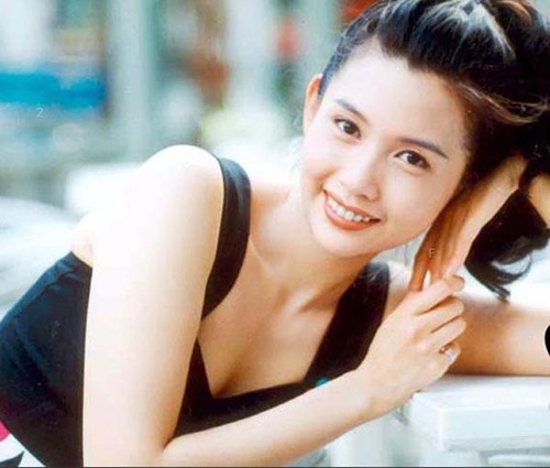 Ngẩn ngơ trước vẻ đẹp thời 'con gái' của mỹ nhân HK thập niên 90