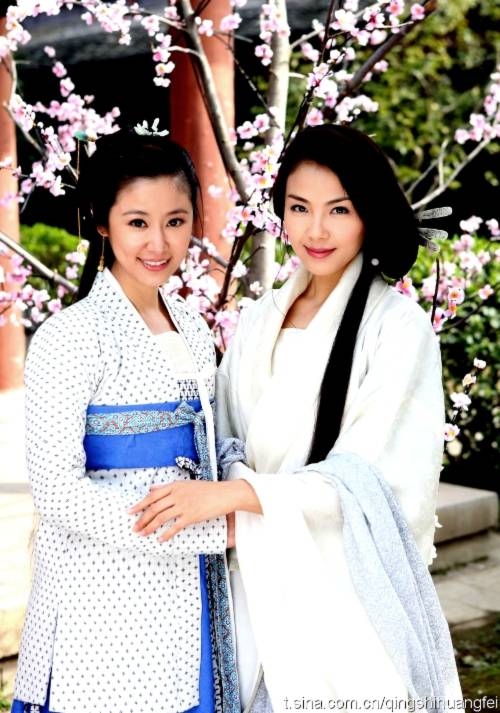 Dù cả thế giới quay lưng, Lâm Tâm Như vẫn còn hội bạn thân bên cạnh