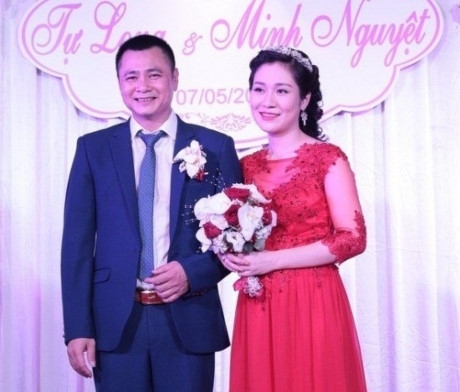 Đám cưới lần 2 lặng lẽ của nam danh hài khiến khán giả không khỏi bất ngờ nhưng vẫn luôn chúc phúc cho anh.