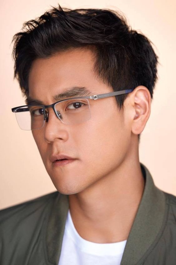 Bành Vu Yến cũng ghi tên mình vào danh sách được “chọn mặt gửi vàng cùng thương hiệu Hugo Boss.