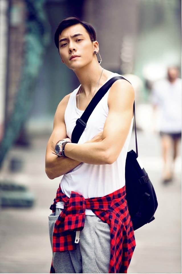 Tạo hình để râu nam chuẩn men mà Trần Vỹ Đình vẫn khiến fan nữ hú hét