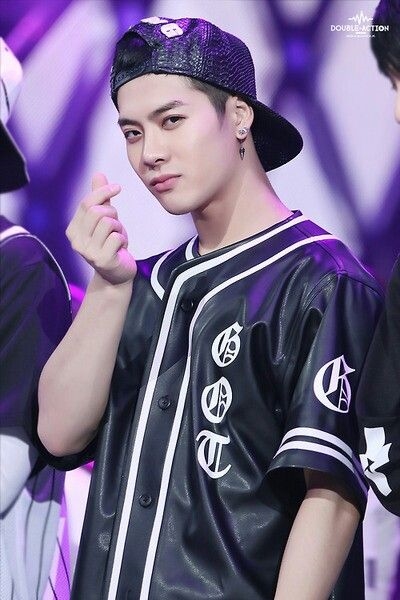Sự nghiệp khác biệt của những idol Kpop xuất thân từ Trung Quốc