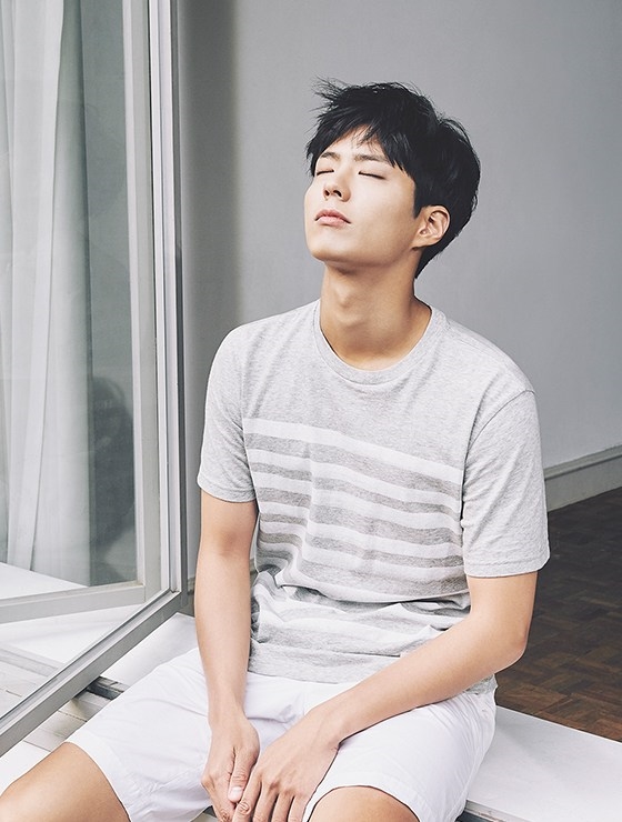 Park Bo Gum gây tranh cãi khi thể hiện tín ngưỡng tôn giáo