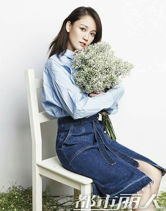 Trần Kiều Ân xuất hiện xinh như nàng công chúa, công khai 'bạn trai'