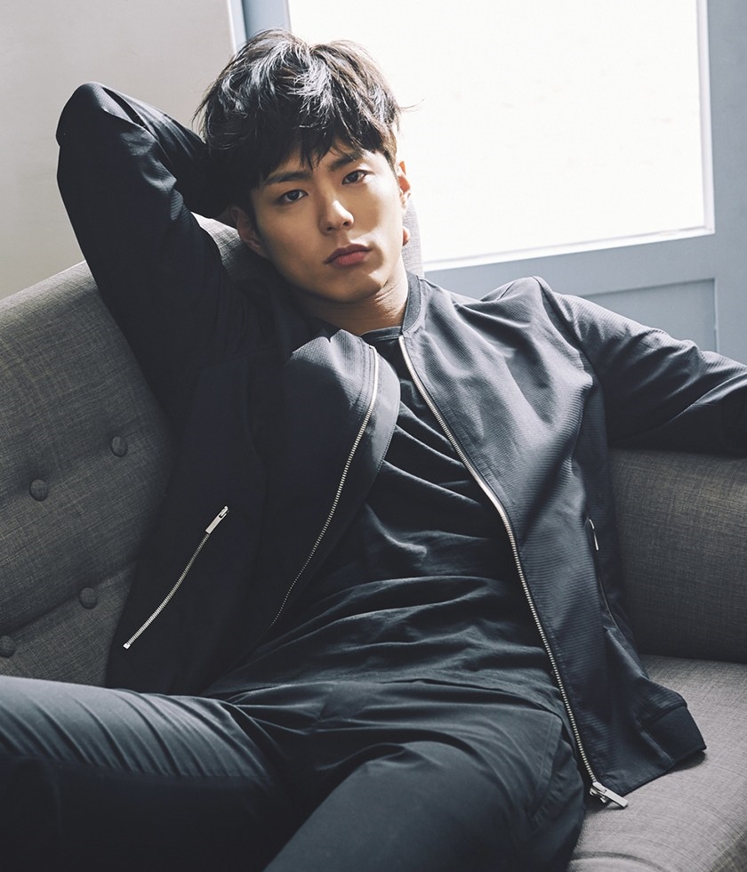 Park Bo Gum gây tranh cãi khi thể hiện tín ngưỡng tôn giáo