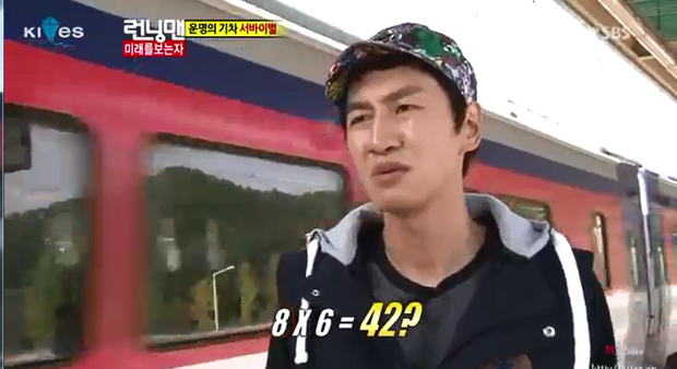 Trả lời sai phép tính mà Kwang Soo đã bị bỏ rơi ở ga tàu và phài tự tìm cách tới điểm thi cuối cùng trong sự cô đơn.
