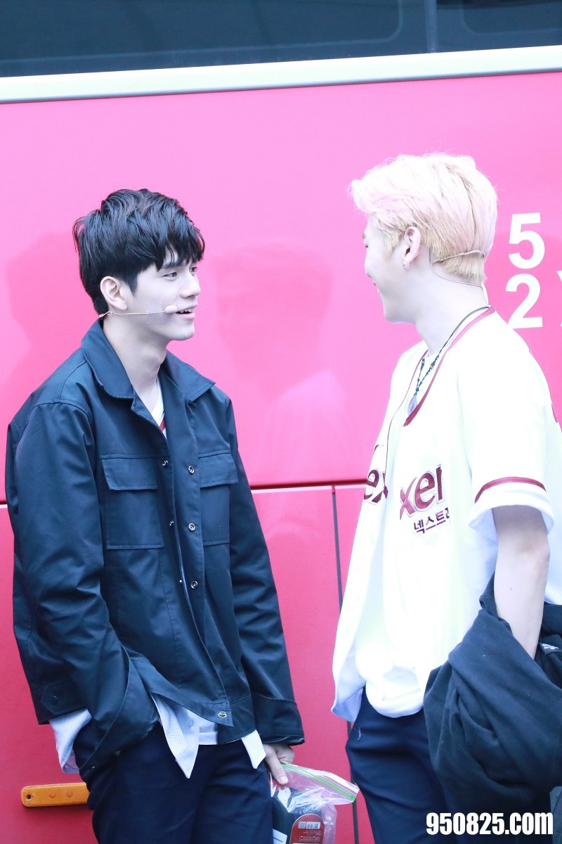 Những cặp đôi nam nam được lòng người hâm mộ Kpop nhất