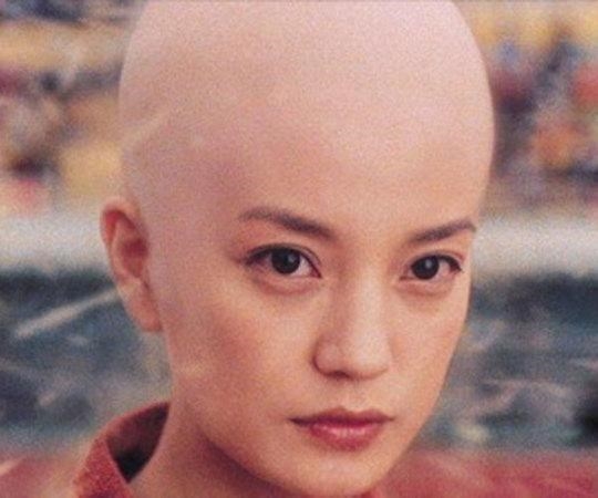 Khi mỹ nhân Hoa ngữ khoe nhan sắc 'vạn người mê' với kiểu đầu trọc