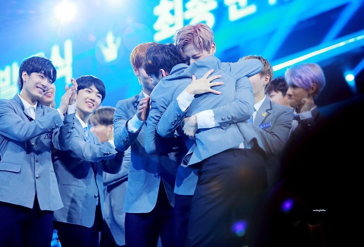Những cặp đôi nam nam được lòng người hâm mộ Kpop nhất