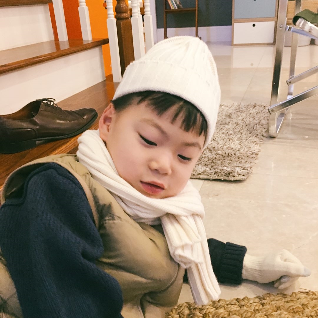 Daehan, Minguk và Manse về Hàn Quốc đón trung thu cùng gia đình