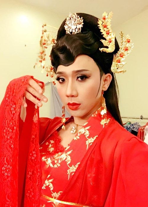 Những lần giả gái giúp tên tuổi mỹ nam Việt đến gần với khán giả
