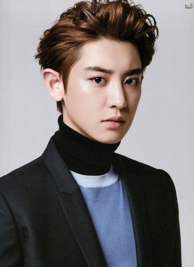 Những nam thần tượng Kpop bị cư dân mạng gắn mác 'bình hoa di động'