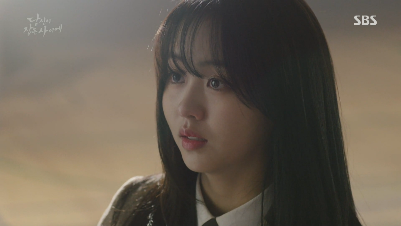 Kim So Hyun gây ấn tượng khi làm cameo trong While you were sleeping