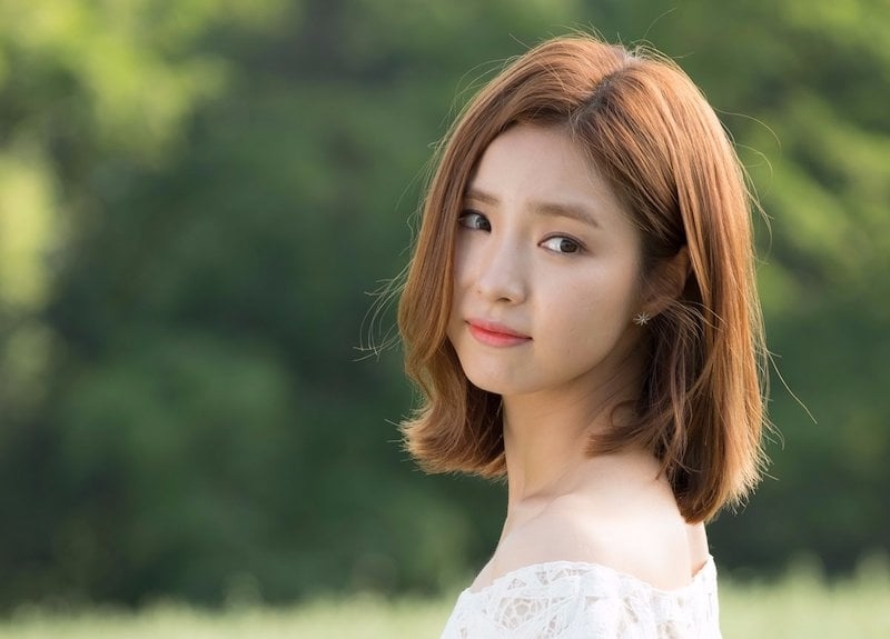 Nam chính tiếp theo sánh đôi cùng “thánh nữ mặt đơ” Shin Se Kyung