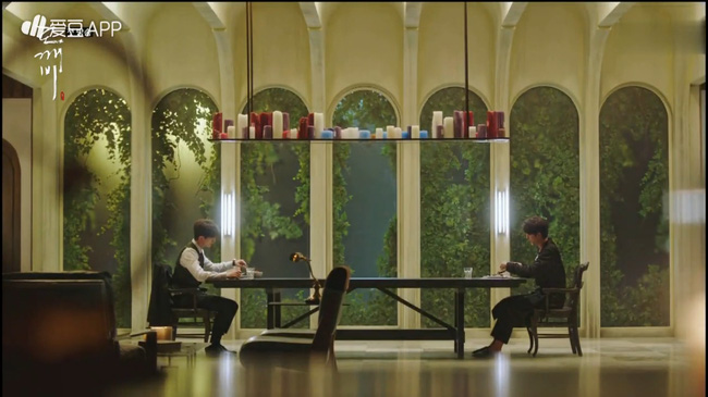 Lee Dong Wook xuất hiện điển trai, dân mạng lại mong mỏi Yêu Tinh