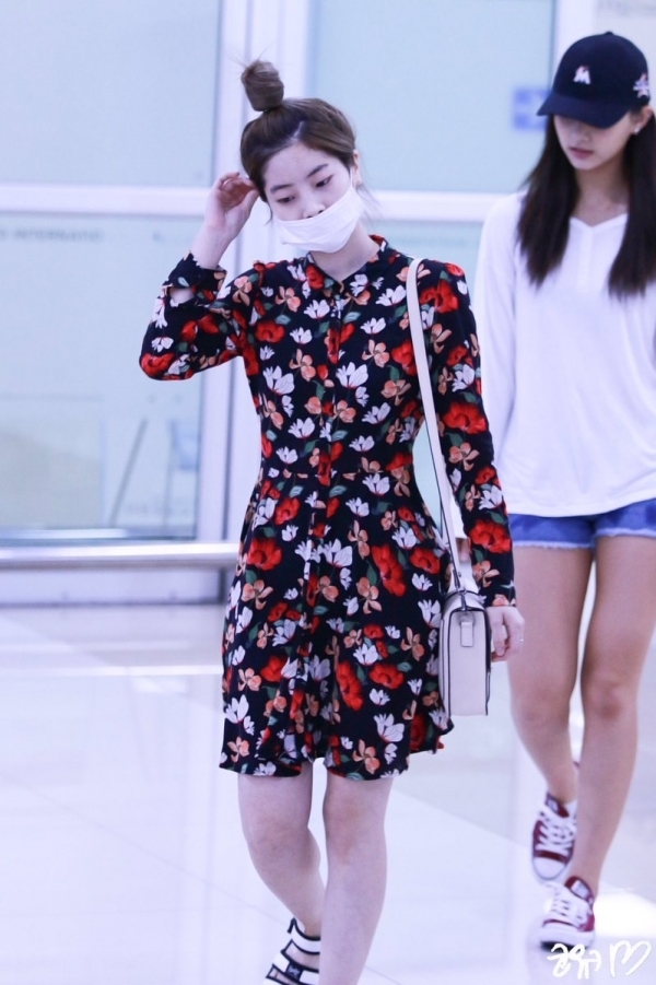Ngẩn ngơ trước những hình ảnh chưa chỉnh sửa của các sao Hàn ở sân bay