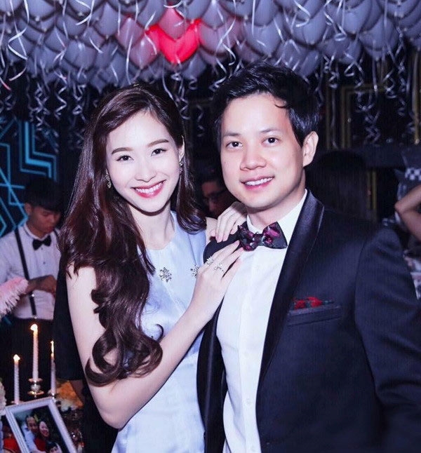 Chuyện tình không ầm ĩ cũng không giấu diếm nhưng vô cùng nhẹ nhàng và chân thành của Thu Thảo với bạn trai đã khiến nhiều người thêm yêu mến và chúc phúc cho cặp đôi.