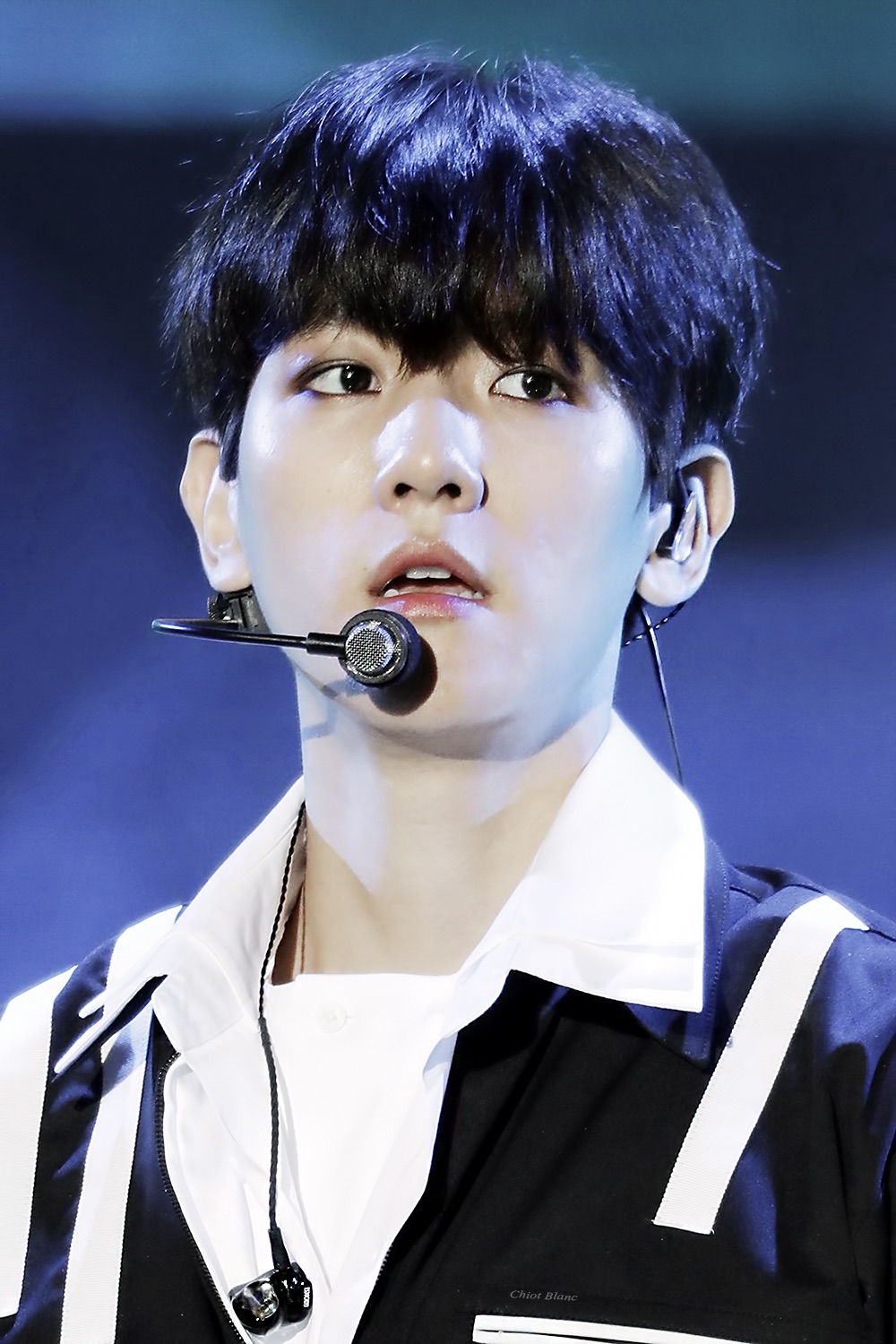 Fan bấn loạn vì BaekHyun trở lại với hình ảnh mũm mĩm, đáng yêu