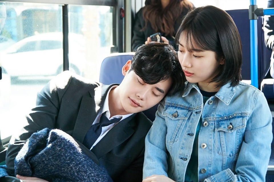 Những siêu năng lực của Lee Jong Suk qua các bộ phim