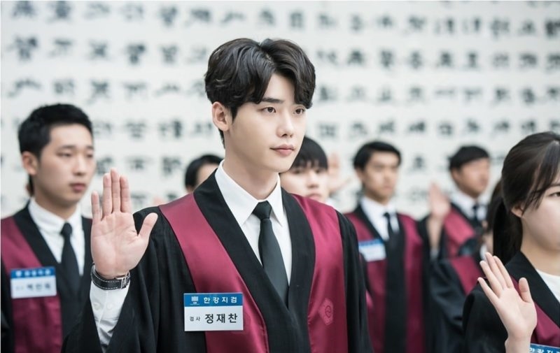 Những siêu năng lực của Lee Jong Suk qua các bộ phim