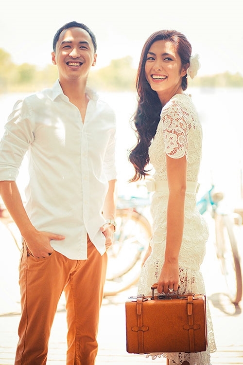 Chuyện tình "đẹp như mơ" và đám cưới xa hoa của Hà Tăng đã khiến không ít các cô gái trẻ ngưỡng mộ và thầm ước ao.