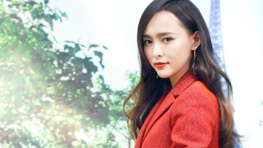Khi mỹ nhân Hoa ngữ trang điểm đậm thì gương mặt sẽ biến đổi ra sao?